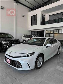 تۆیۆتا کامری